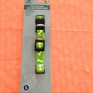 NWT DOG COLLAR IN GREEN WITH BONES! GREAT FOR WALKS!